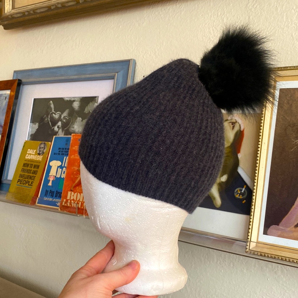 Halogen 100% Cashmere Slouchy Puffball Beanie Charcoal Grey
